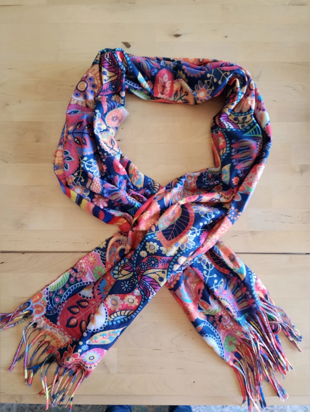 Squares with Concentric Circles by Wassily Kandinsky | Reversable Scarf - Picture 4 of 9
